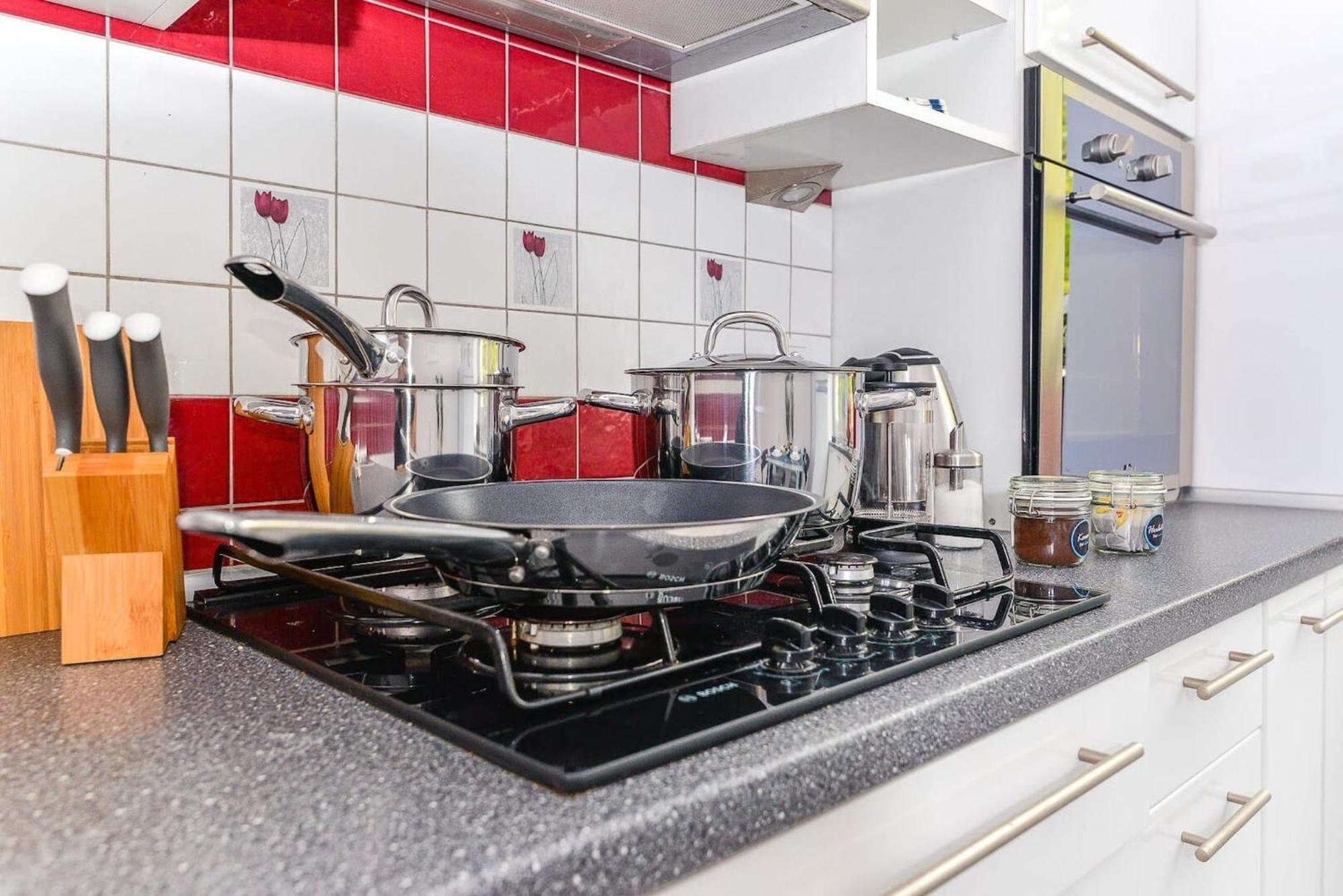 Cozy Apartment With Balcony - Palace Of Culture By Rent Like Home Warschau Exterior foto